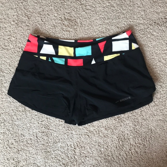 brooks running shorts